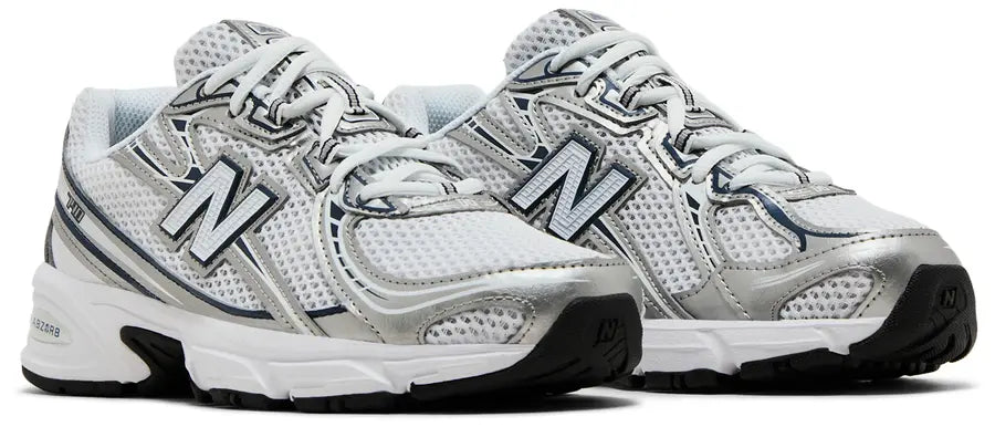 New Balance 740  'Navy White'